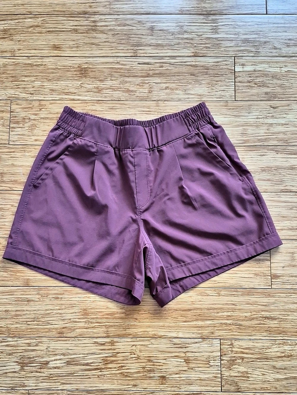 RBX Athletic Shorts in Rust/Brick Red Small Like New